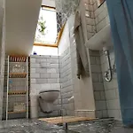 Vila Veselova, City Center