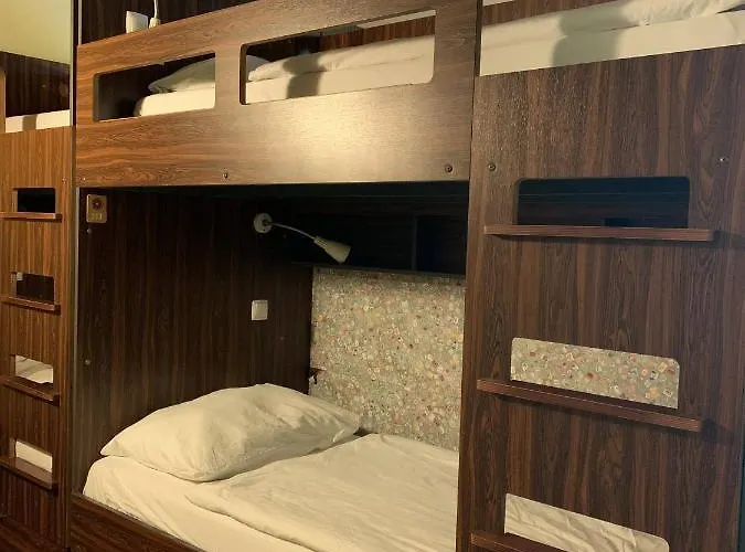 Vila Veselova, City Center * 卢布尔雅那