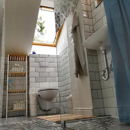 Vila Veselova, City Center