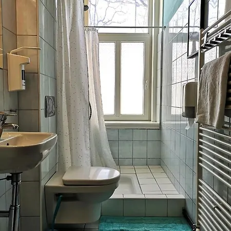 Hostel Vila Veselova, City Center Ljubljana